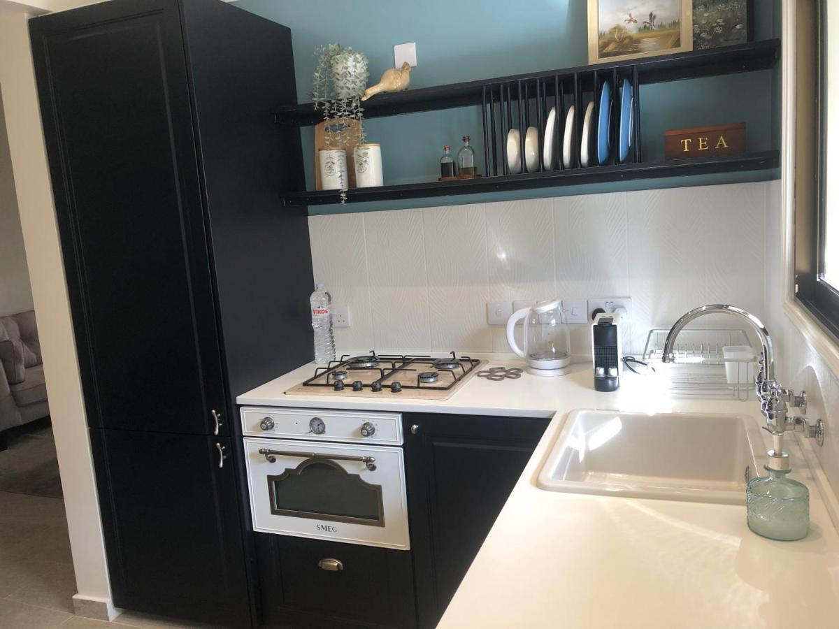 T&L Apartments Germasogia リマソール エクステリア 写真